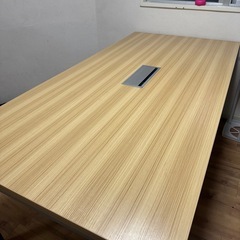 受け渡し決定  
LOOKIT 会議用テーブル 会議テーブル 配線ボックス付き 幅1800×奥行900×高さ720mm ナチュラル×シルバー NF-GLM-1890H  の画像