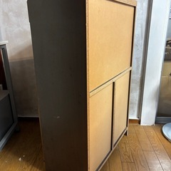 小型キャビネット 92x60x30cm
の画像