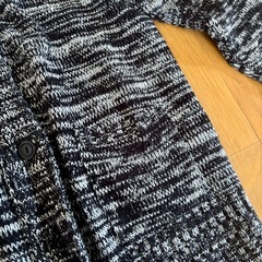 【美品】ニットカーディガン Mサイズの画像