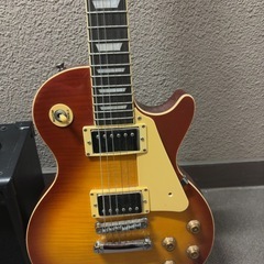 Blitzレスポールタイプとアンプの画像