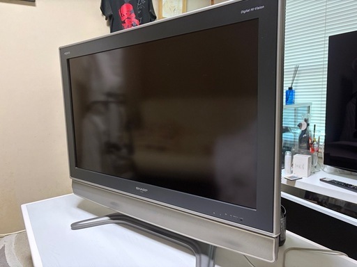 AQUOS ＬＣ-37CX1W中古　亀山モデル　都内無料配達