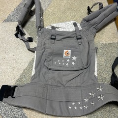 エルゴと，トンガの抱っこ紐の画像