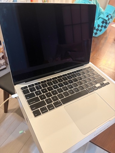 MacBook Air 2020 中古 動作確認済み ステッカー跡あり MacBook Air M1