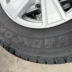 ハイエース用スタッドレスアルミホイールセット　2025年製使用回数一回！の画像