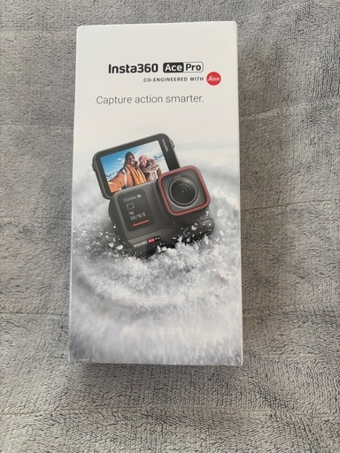 【取引中】　
新品未開封　insta360 ace pro