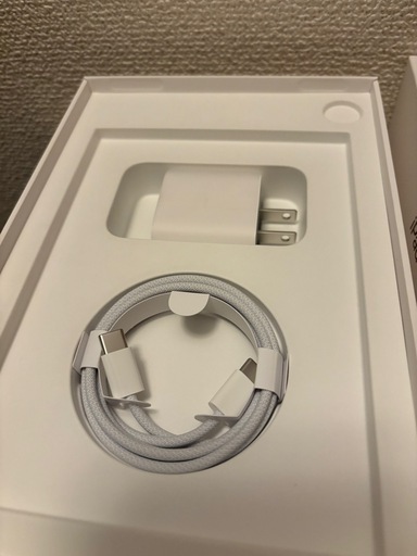 iPad mini7 Wi-Fiモデル バッテリ100%