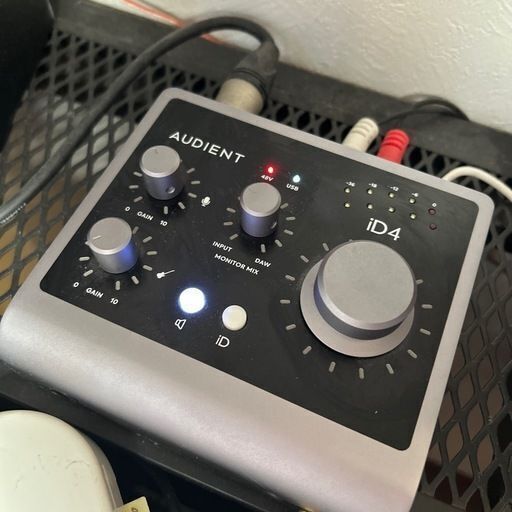 AUDIENT ID4 mkII オーディオインターフェイス (鉛筆) 新高円寺の楽器