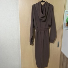 フード付きワンピース
の画像