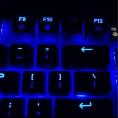 SteelSeries Apex Pro TKL US（アームレスト付き）の画像