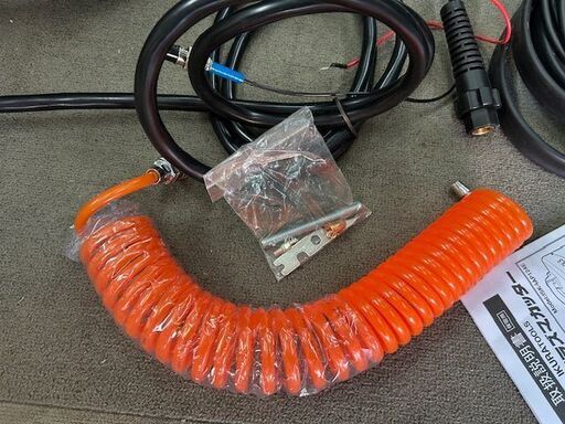 ■開封品　未使用　IKURA TOOLS 100V/200V兼用 インバーター制御エアープラズマカッター ISK-IAP124E