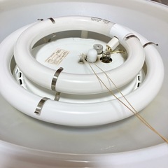 日立　昭和レトロ照明の画像