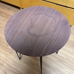 ミニテーブル　植物置き　コーヒーテーブル　　サイドテーブルの画像