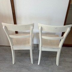 ダイニングチェアーの画像