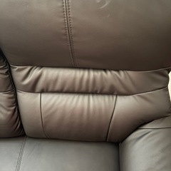 極美品　合成皮革3人掛けソファの画像