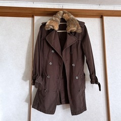 ファー付き　トレンチコート　 ミリタリーコートの画像