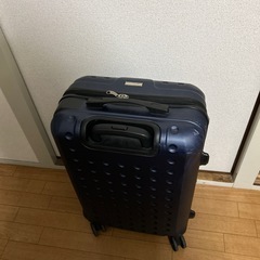 スーツケースの画像