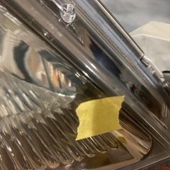 トヨタ アイシス 前期 スタンレー 44-61 右 R ヘッドライト HIDの画像