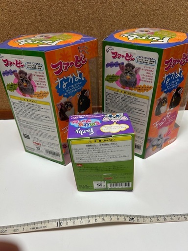 ファービー2体とてのひらファービー