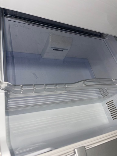 送料・設置込み可?表示価格より10%OFF?　冷蔵庫　600L MITSUBISHI 2018年【分解クリーニング済み】