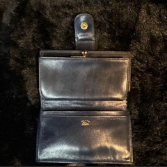 GUCCI 二つ折り財布の画像
