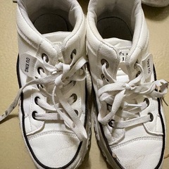 スニーカーの画像