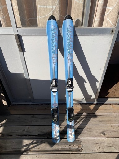 スキー板子供用130センチ (やまく) 須坂のスキーの中古あげます・譲り