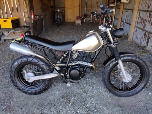 バイク YAMAHA TW200
