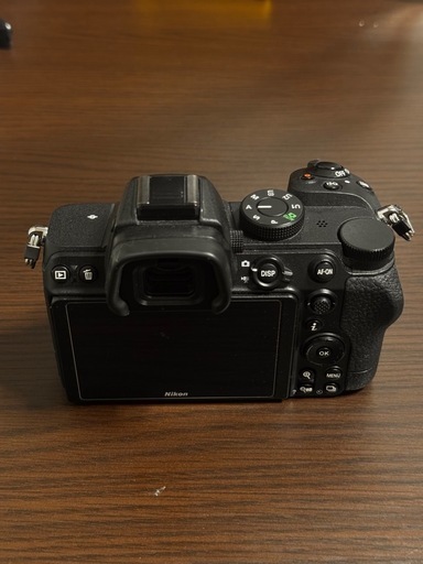 nikon z5

