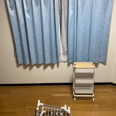 【お譲り先決定済】ワゴンの画像