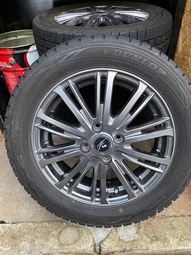 165-65r15 スタッドレスタイヤ