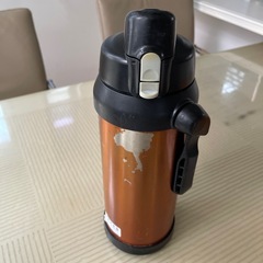 サーモス水筒、ジャグの画像
