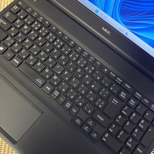 NEC VersaPro 第8世代i5-8250U＋SSD256GB＋メモリ16GBカメラ/オフィス