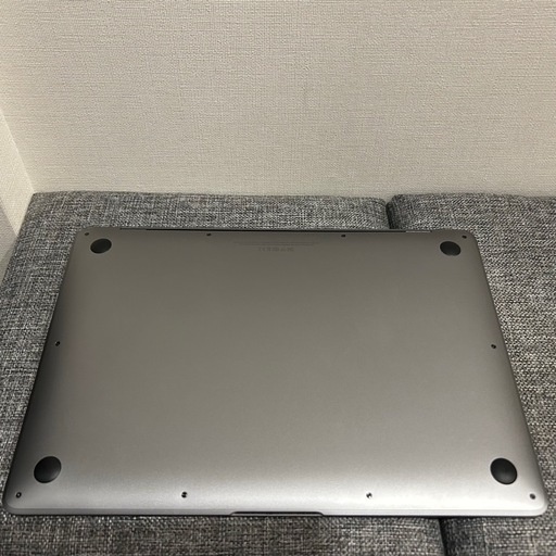 MacBook Air 13inch 2019（128GB）