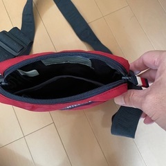 TOMMY HILFIGERショルダーポーチ の画像