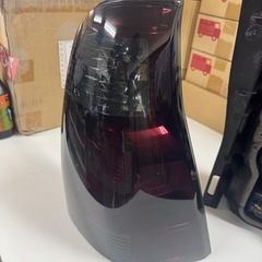 ハイラックスサーフ　テールレンズの画像