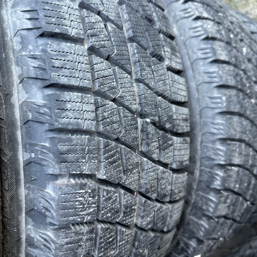 ホイールタイヤセット　4本195/65R15 タイヤ溝あり　