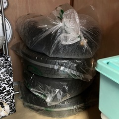 （商談中）スタッドレスタイヤ 155/65R14の画像