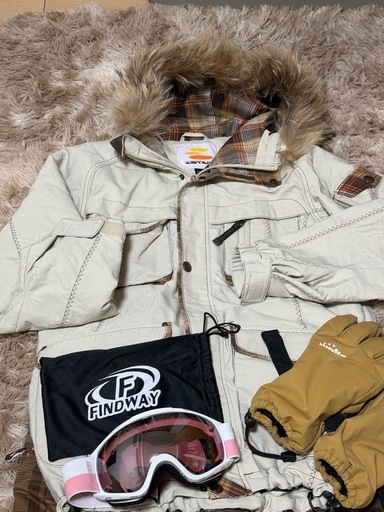 スノーボード　スノボー　ウェアー　ブーツ　ヘルメット　ゴーグル　グローブ　中古 スノボスキーウェアスノボブーツグローブゴーグルセット (ぼんちゃん