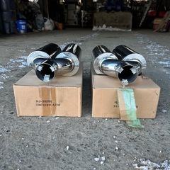 マフラーカッター100φデュアル4本出しの画像