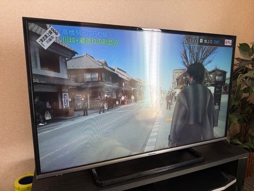 液晶テレビ