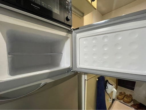 【値下げしました】SHARP製2ドア冷蔵庫　SJ-H12W-S