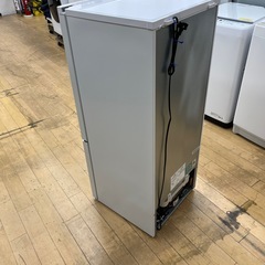 YAMADA ヤマダ ノンフロン冷凍冷蔵庫 YRZ-C12H1 2022年製 定格内容積117L 2ドア ホワイト 冷蔵庫 のご紹介です！の画像