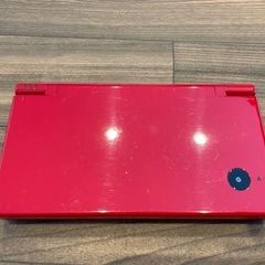 【美品 動作確認済】ニンテンドーDSi レッド（タッチペン・充電器付き）の画像