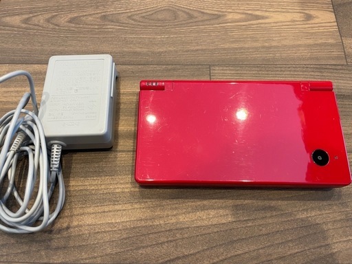 美品 動作確認済】ニンテンドーDSi レッド（タッチペン・充電器付き