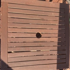 ガーデンテーブルチェアセットの画像