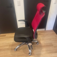 タンスのゲンアームレスト調整可能椅子の画像