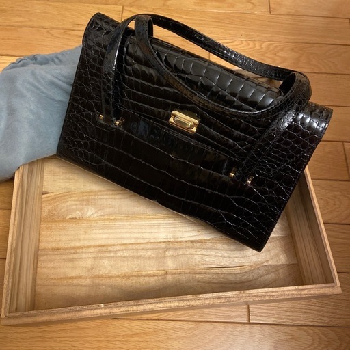 クロコダイルハンドバッグ
