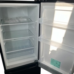 ⭐︎ハイセンス　2ドア　右開き　2023年製⭐︎の画像