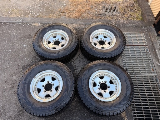 「特定の方への専用出品です」スタッドレス4本 YOKOHAMA iceGUARD 265/70R15 トレードでも可