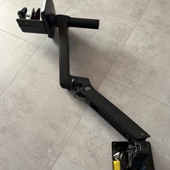 エルゴトロン　モニターアームの画像